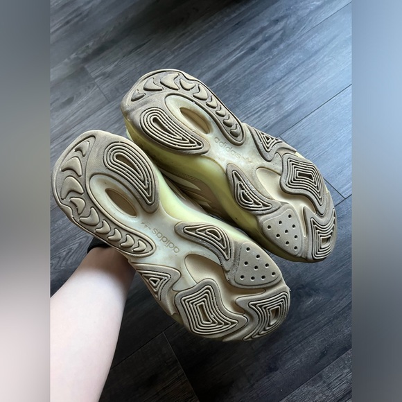 Adidas sneakers - Picture 4 of 5